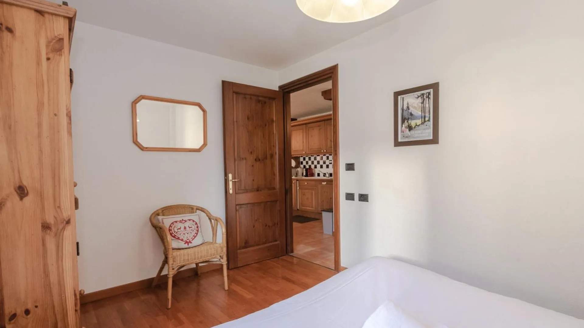 Bel Appartement Central Avec Balcon Et Parking A Chamonix - Fr-1-343-236 Apartment