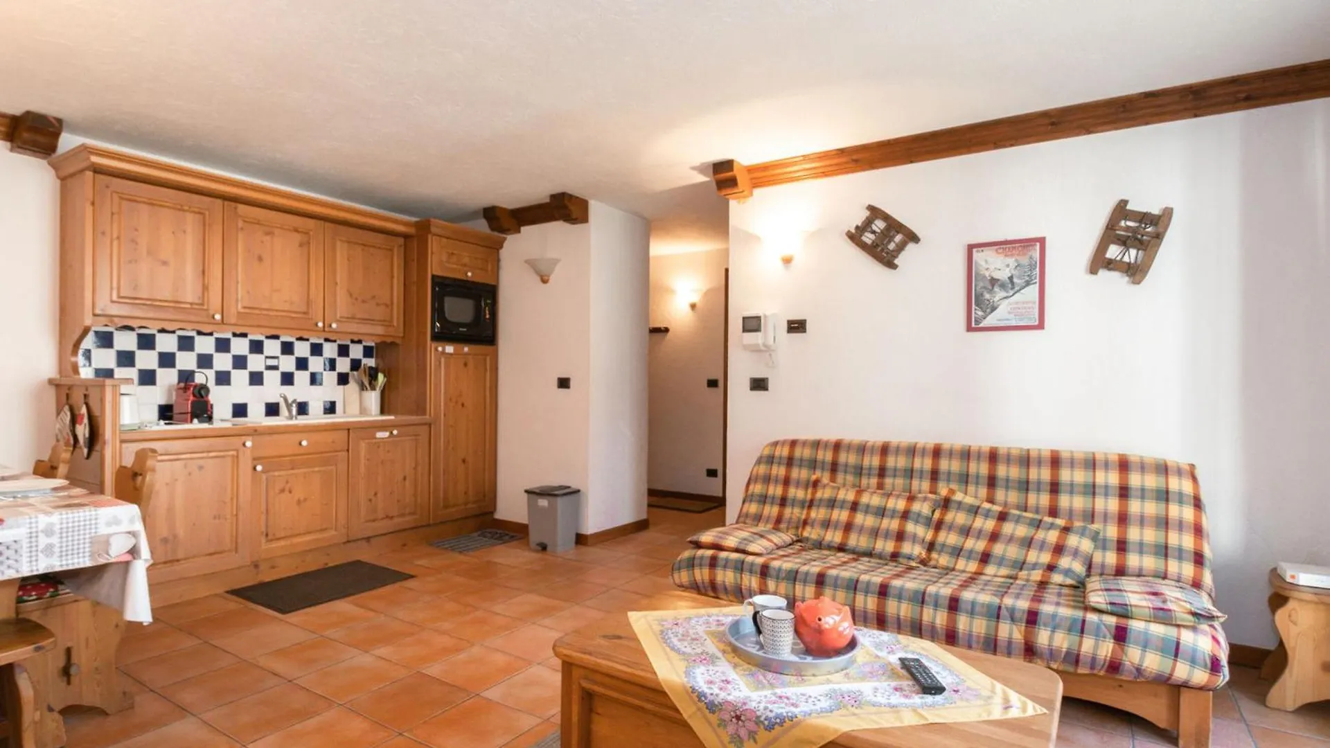 Bel Appartement Central Avec Balcon Et Parking A Chamonix - Fr-1-343-236 0*,  France
